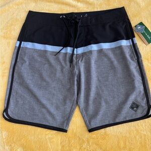 Travis Mathew Board Shorts. Sz. 36, *NEW*